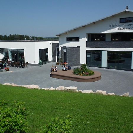 Reit- Und Sporthotel Eibenstock Exterior photo